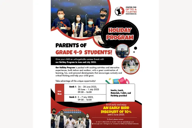 Poster STEM Holiday Program Juni sampai Juli 2023